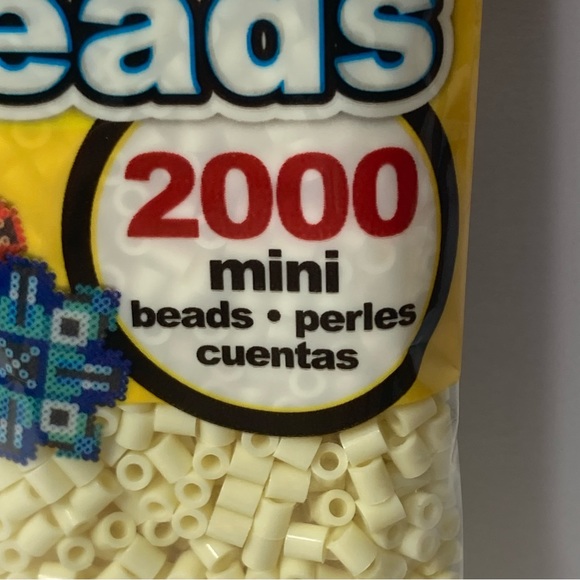 Perler Creme Mini Beads 15 Packs (2000 Beads per Pack) Small Cream Craft - Picture 4 of 16
